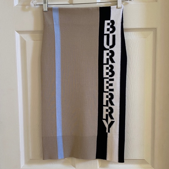 Burberry Kristen Logo Merino Wool Skirt XS US 2-4 - Picture 8 of 14